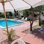 Seaside With Swimming Pool & Parking #3 Appartamento *