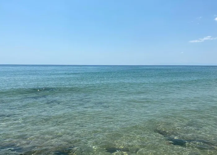 Seaside With Swimming Pool & Parking #3 Apartmán *