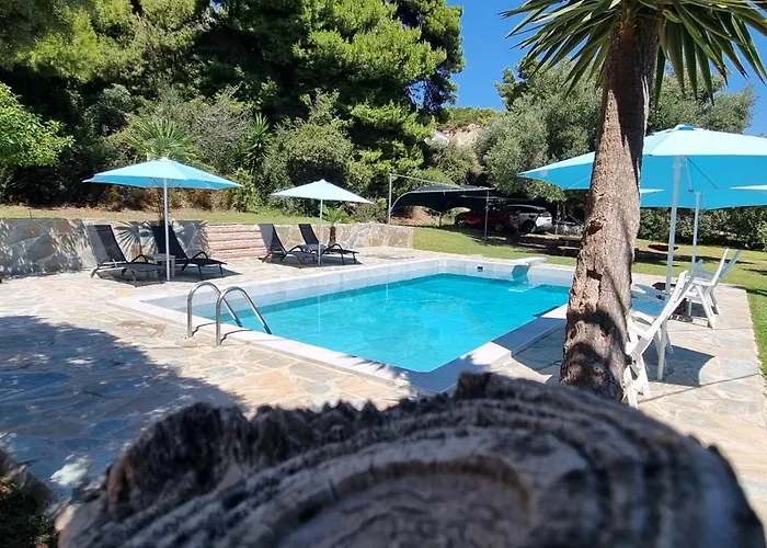 Apartmán Seaside With Swimming Pool & Parking #3 *